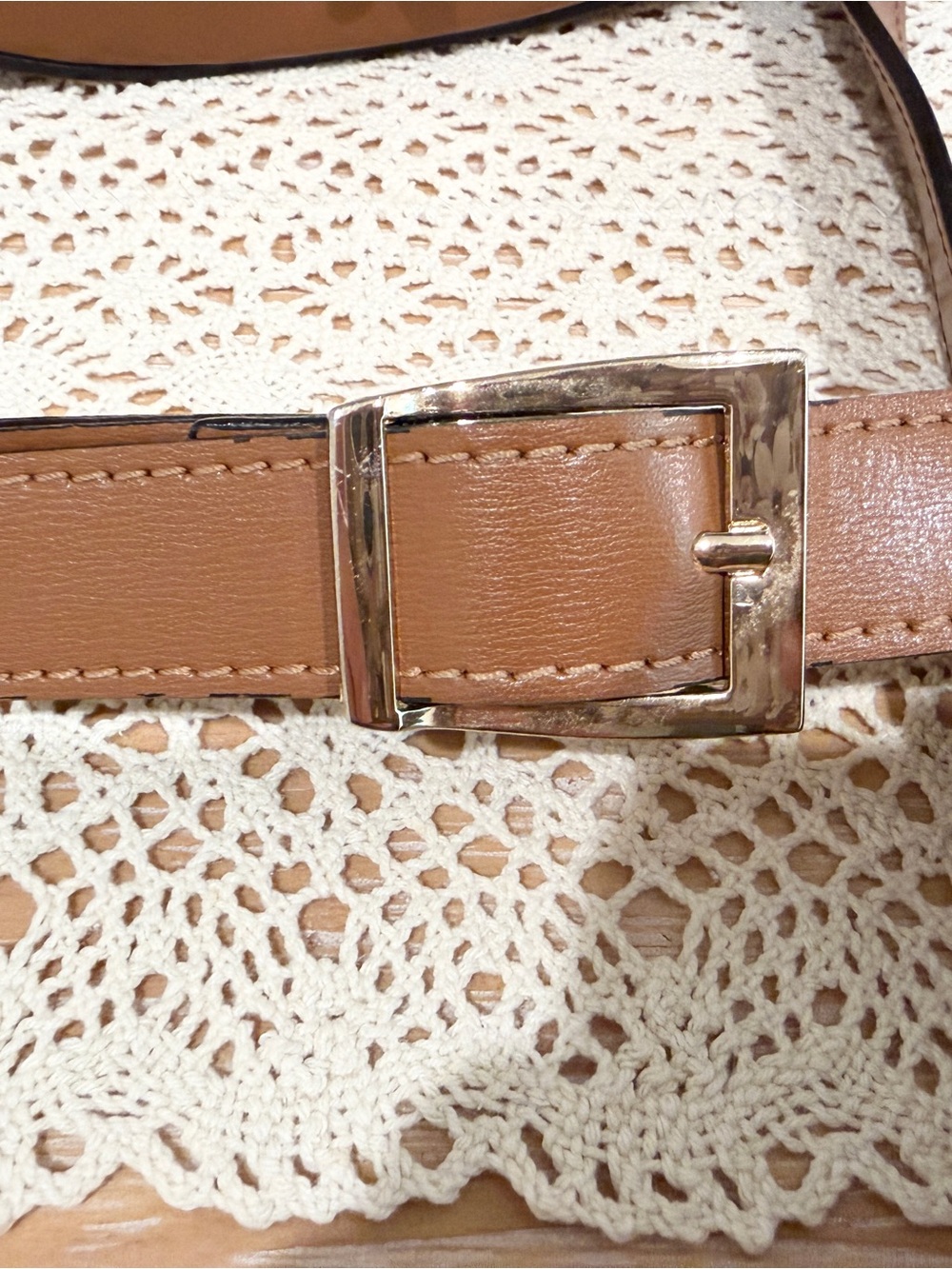 Divina Firenze Tan Leather & Woven Crossbody Bag with Gold Hardware - Picture 5 of 8